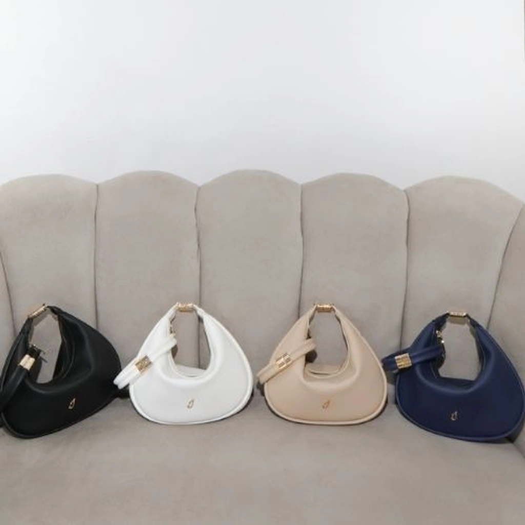 Moon Bag
